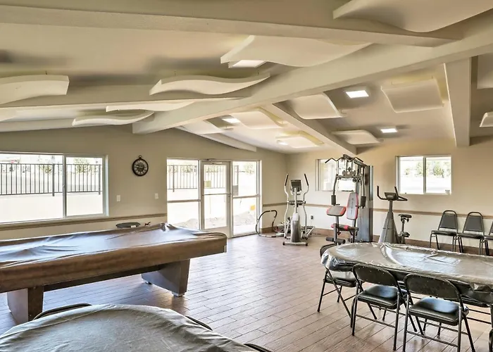 Casa vacanze Dock & Access: Cozy Havasu Home! *