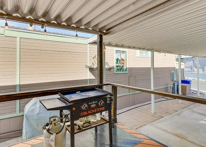 Casa vacanze Dock & Access: Cozy Havasu Home! Lake Havasu City